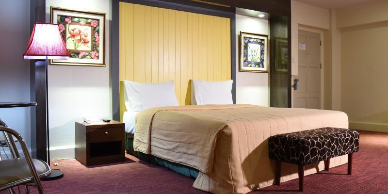 The Canal Hotel Bangkok Exterior foto