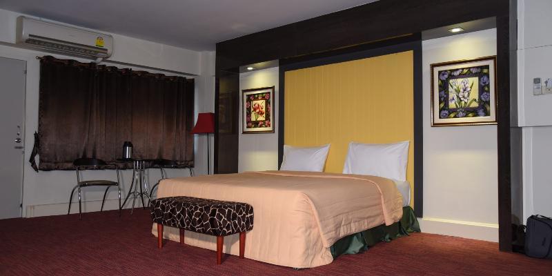 The Canal Hotel Bangkok Exterior foto